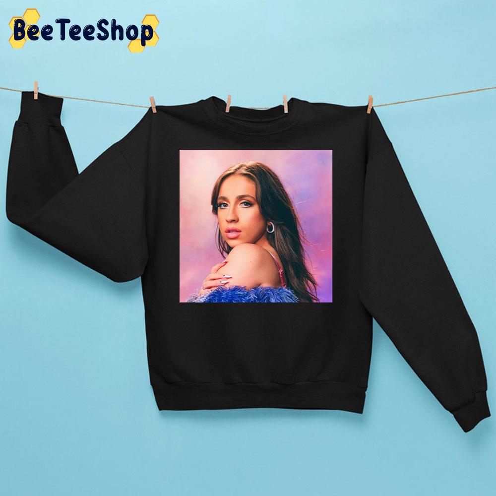 Pop Art Tate Mcrae Trending Unisex Sweatshirt Pop Art Tate Mcrae Trending Unisex Sweatshirt