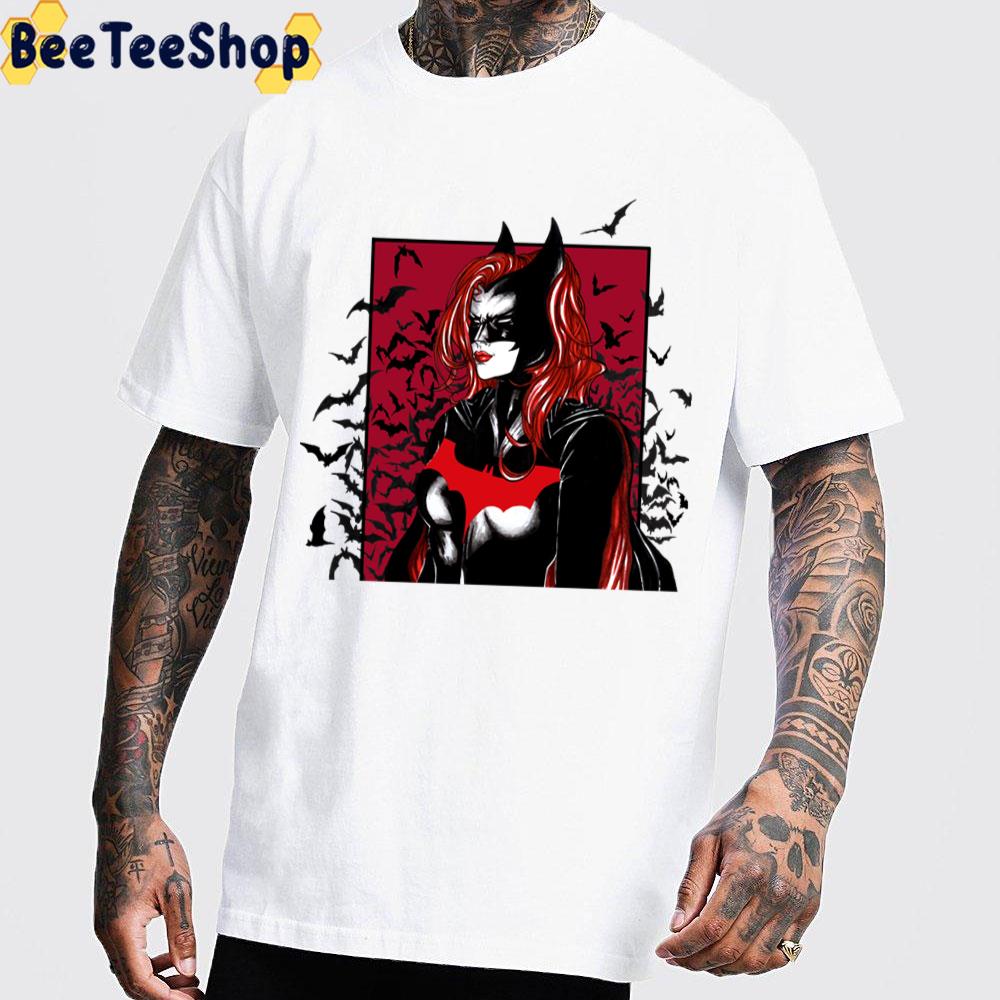 Red Black Art Batwoman Trending Unisex T-Shirt Red Black Art Batwoman Trending Unisex T-Shirt
