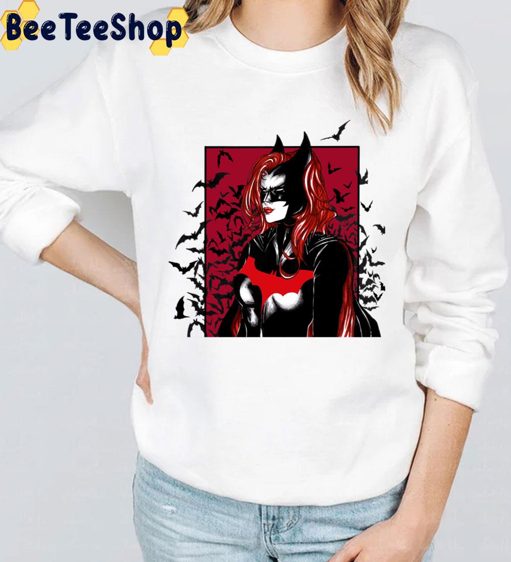 Red Black Art Batwoman Trending Unisex T-Shirt Red Black Art Batwoman Trending Unisex T-Shirt