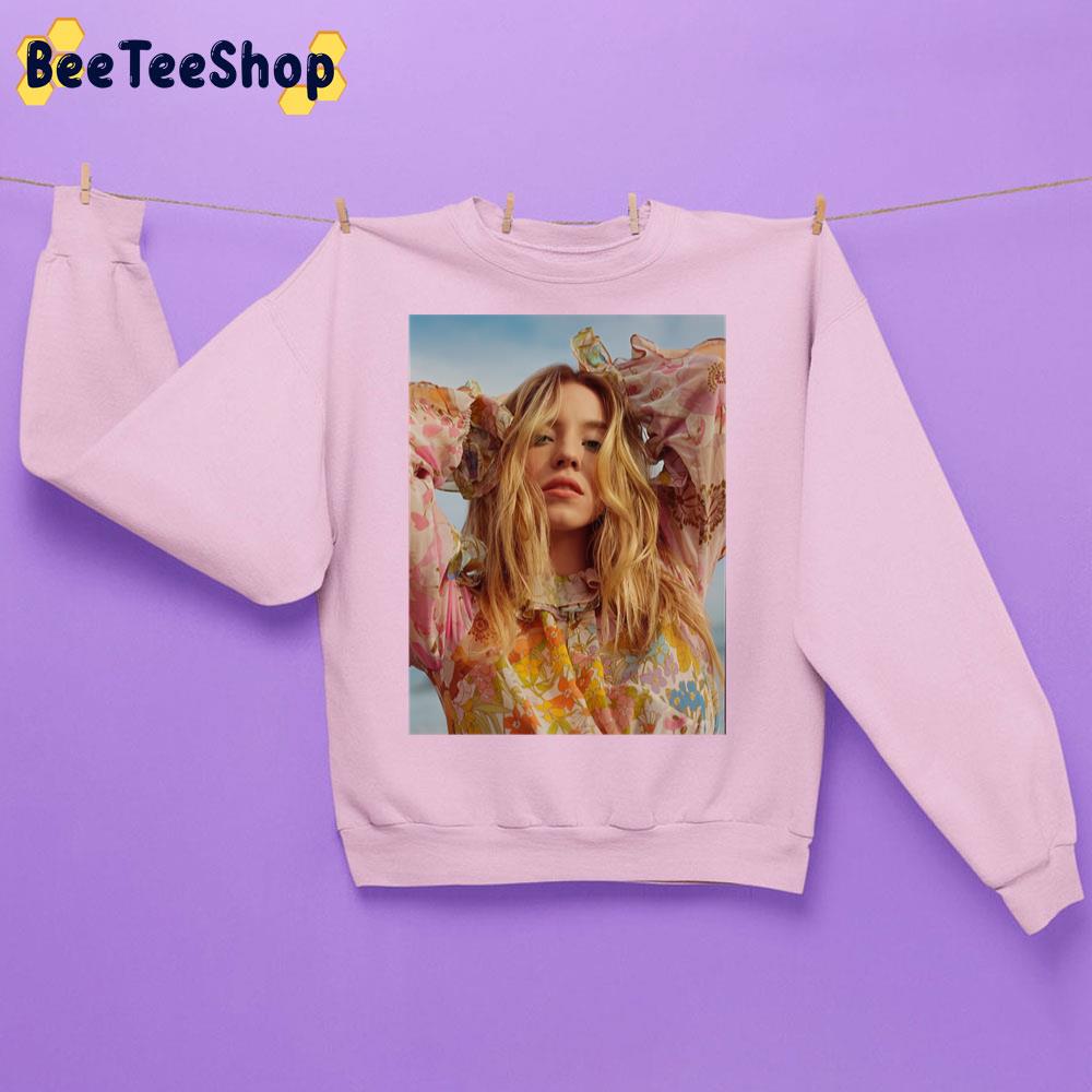 Sydney Sweeney Sweet Girl Unisex Sweatshirt Sydney Sweeney Sweet Girl Unisex Sweatshirt