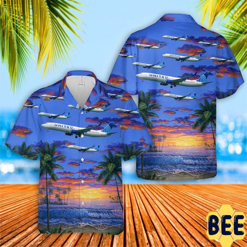 United Airlines Boeing 737-924er Trending Hawaiian Shirt United Airlines Boeing 737-924er Trending Hawaiian Shirt