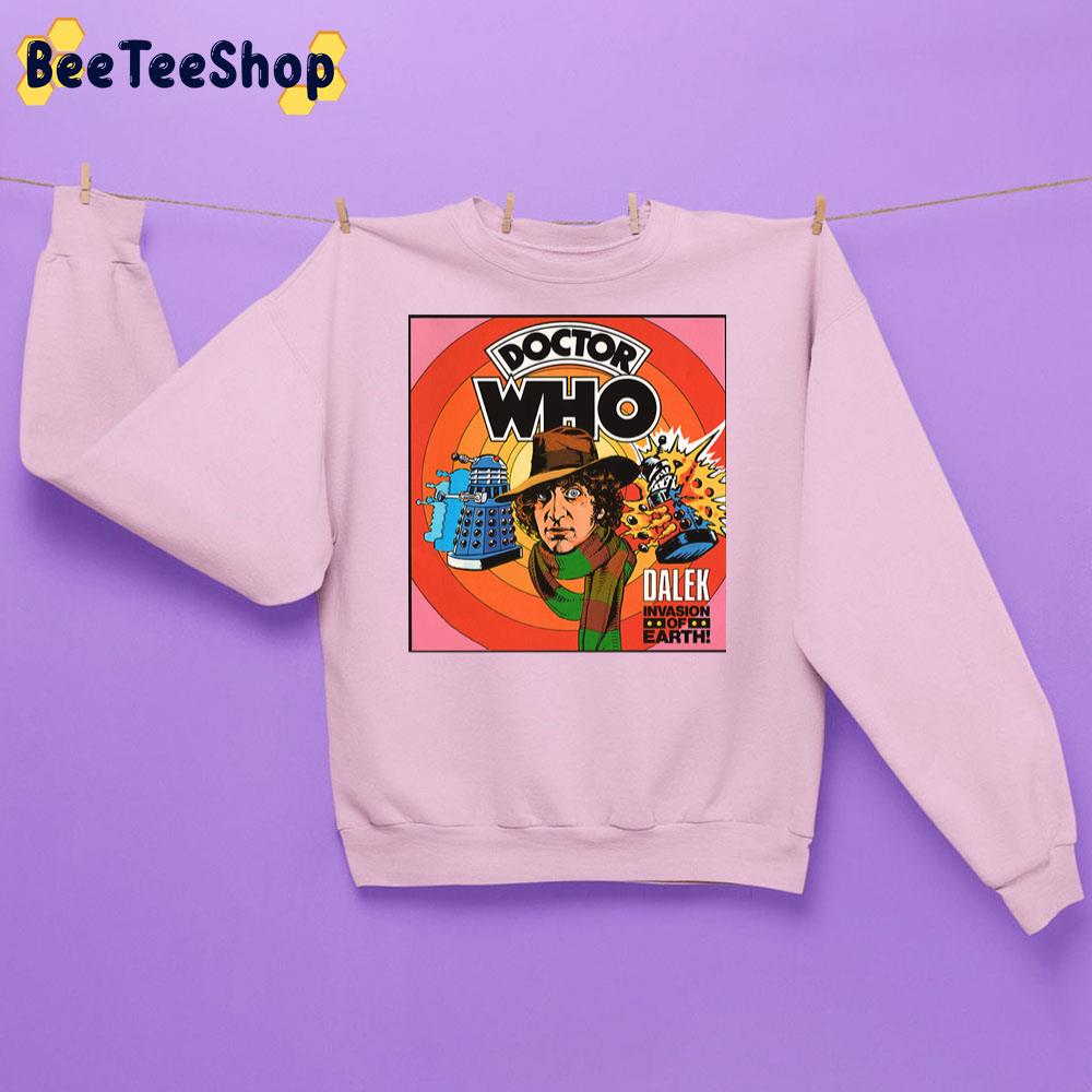 Vintage Dr. Who Vs Daleks Tom Baker Trending Unisex Sweatshirt Vintage Dr. Who Vs Daleks Tom Baker Trending Unisex Sweatshirt