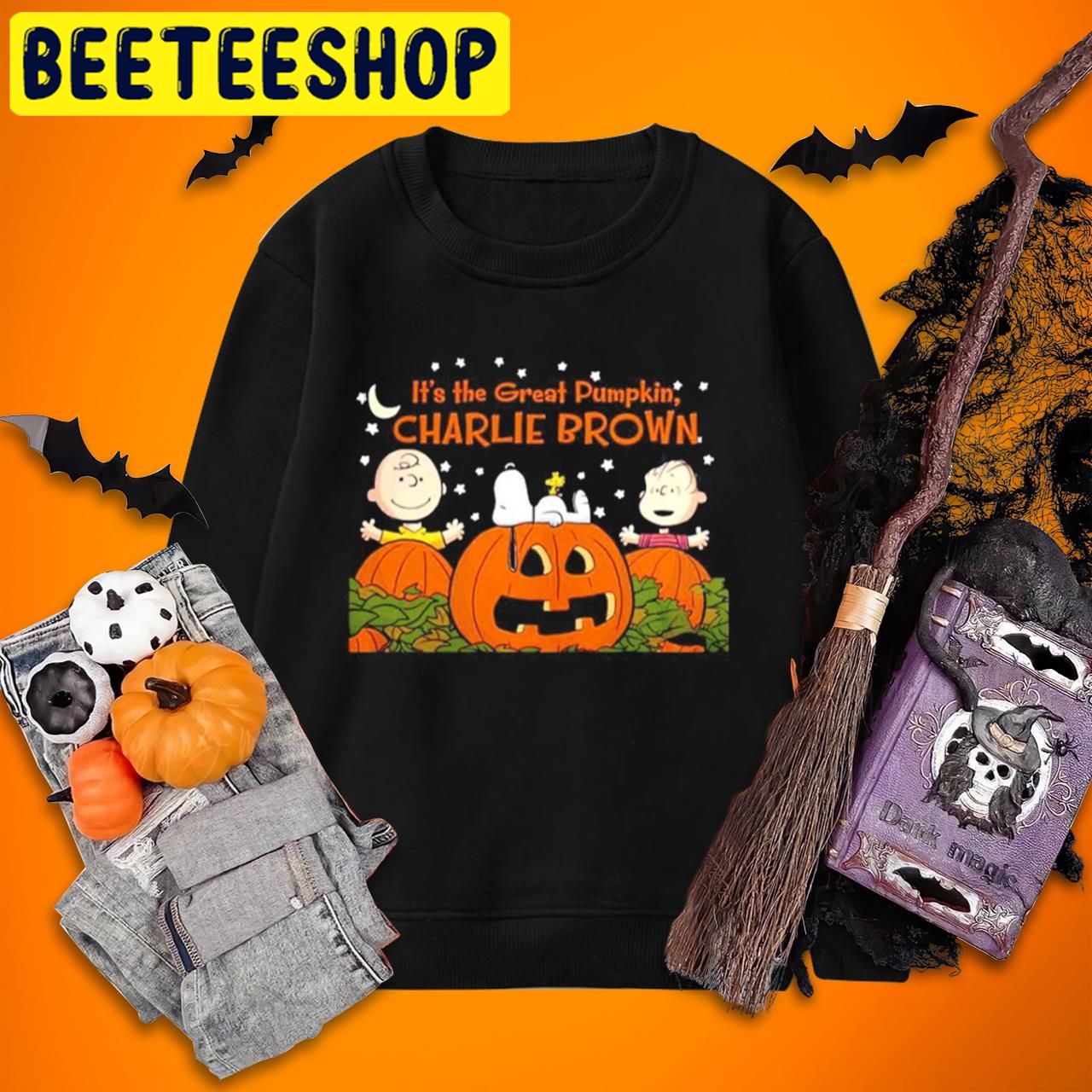 Charlie Brown Snoopy And Woodstock It's The Great Pumpkin Charie Brown Halloween Trending Unisex T-Shirt Charlie Brown Snoopy And Woodstock It's The Great Pumpkin Charie Brown Halloween Trending Unisex T-Shirt