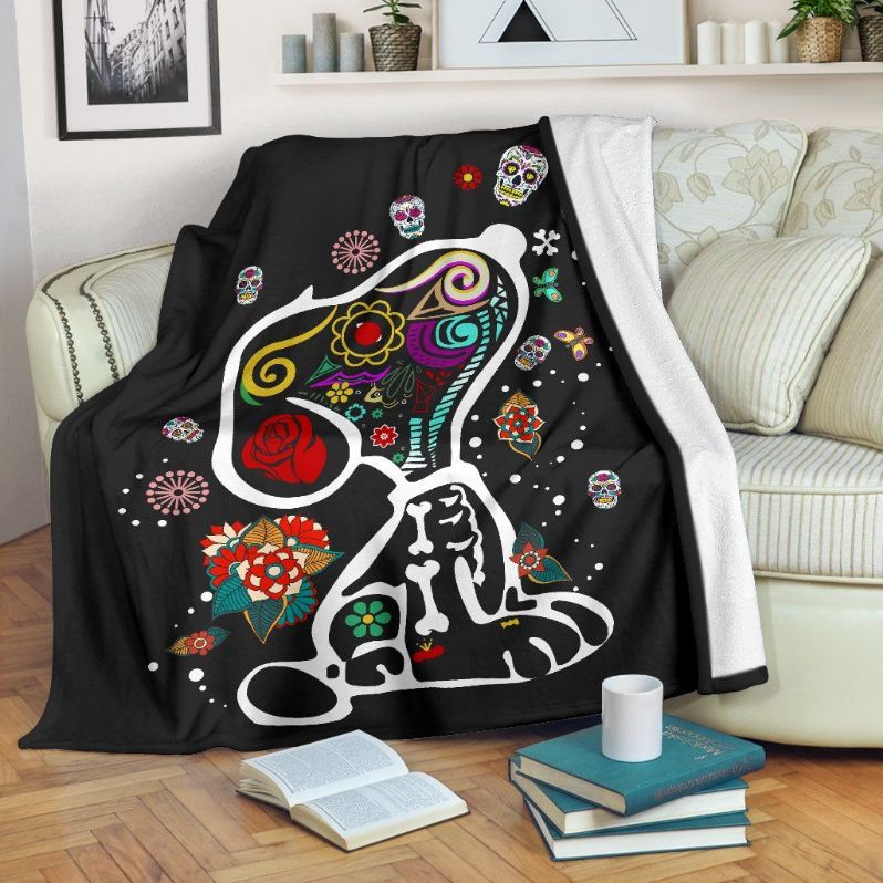 Colorful Snoopy And Skull Brocade Motifs Fleece Blanket Throw Blanket Colorful Snoopy And Skull Brocade Motifs Fleece Blanket Throw Blanket