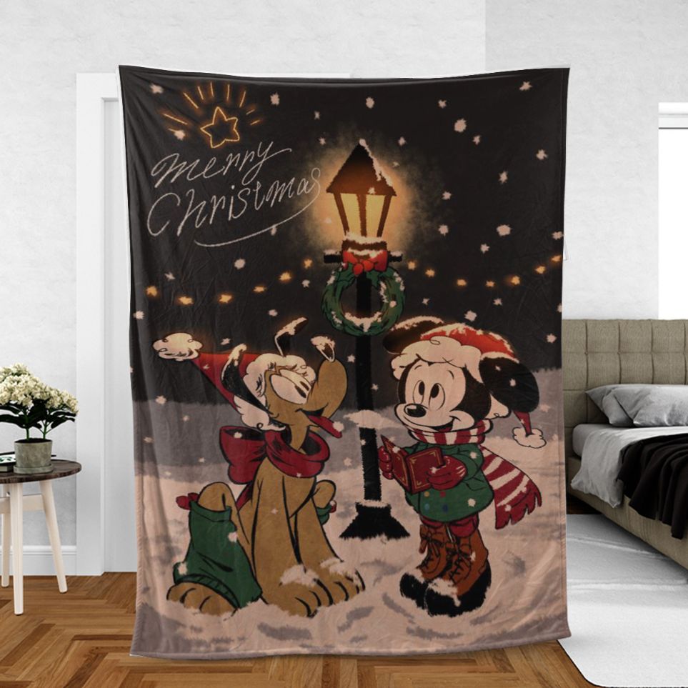 Disney Mickey And Pluto Merry Christmas Mickey And Pluto Comfy Sofa Throw Blanket Disney Mickey And Pluto Merry Christmas Mickey And Pluto Comfy Sofa Throw Blanket