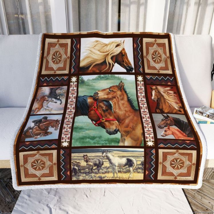 Horses 2 Comfy Sofa Throw Blanket Horses 2 Comfy Sofa Throw Blanket