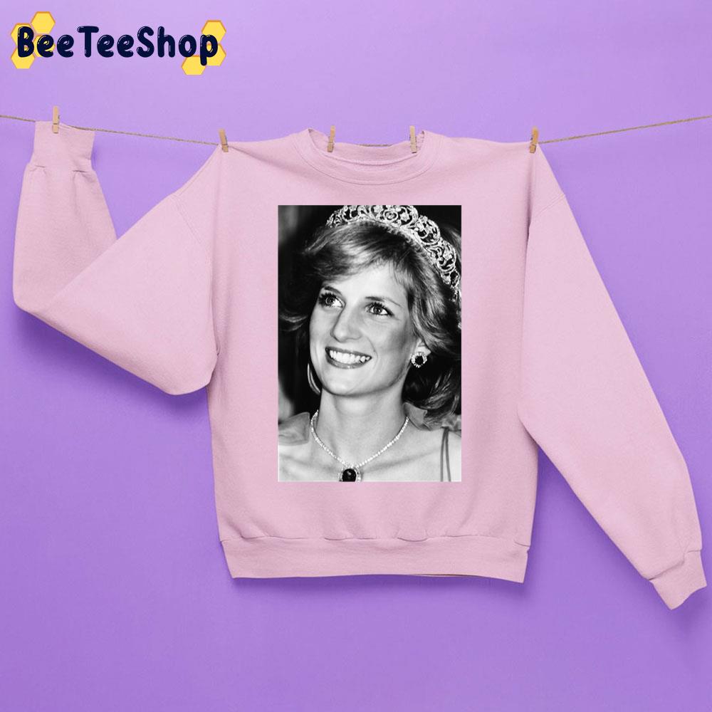 Princess Diana Strong Women Trending Unisex Sweatshirt Princess Diana Strong Women Trending Unisex Sweatshirt