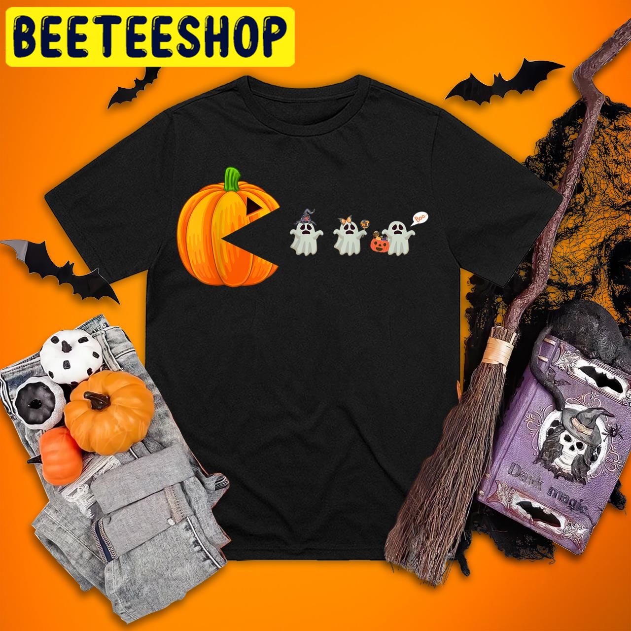 Pumpkin Eating Ghost Gamer Funny Halloween Trending Unisex T-Shirt Pumpkin Eating Ghost Gamer Funny Halloween Trending Unisex T-Shirt