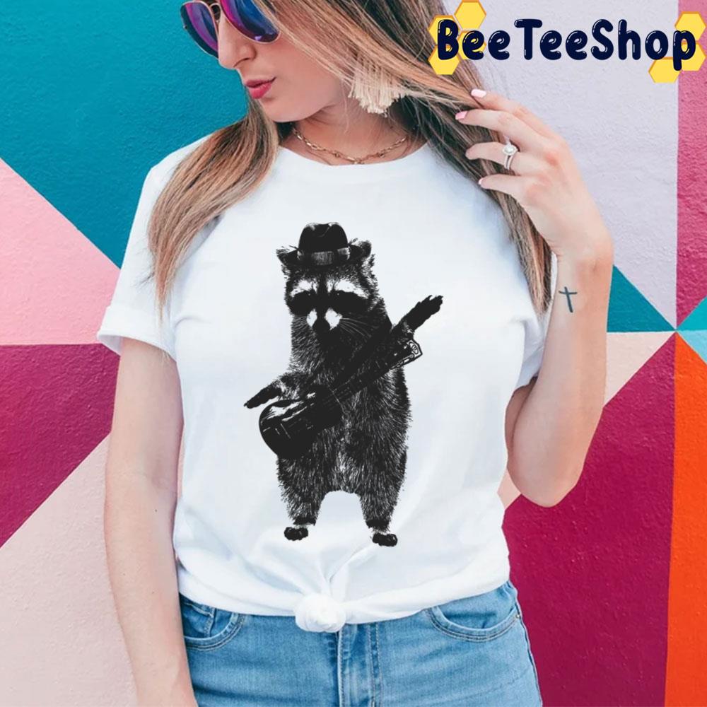 Raccoon Wielding Ukulele Trending Unisex T-Shirt Raccoon Wielding Ukulele Trending Unisex T-Shirt