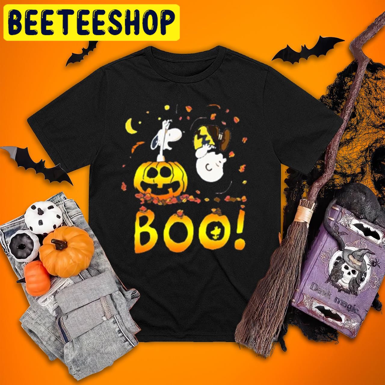 Snoopy and Charlie Brown Boo Charlie Brown Halloween Trending Unisex T-Shirt Snoopy and Charlie Brown Boo Charlie Brown Halloween Trending Unisex T-Shirt