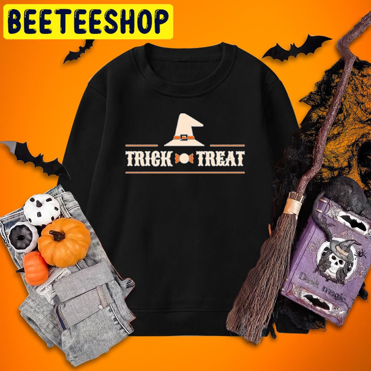 Spooky Hat Trick Or Treat Horror Nights Halloween Trending Unisex T-Shirt Spooky Hat Trick Or Treat Horror Nights Halloween Trending Unisex T-Shirt