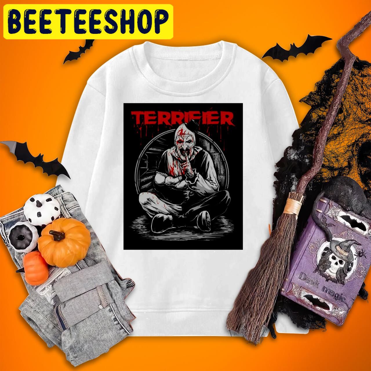 Terrifier Movie Horror Art The Clown Slasher Graphic For Halloween Trending Unisex T-Shirt Terrifier Movie Horror Art The Clown Slasher Graphic For Halloween Trending Unisex T-Shirt