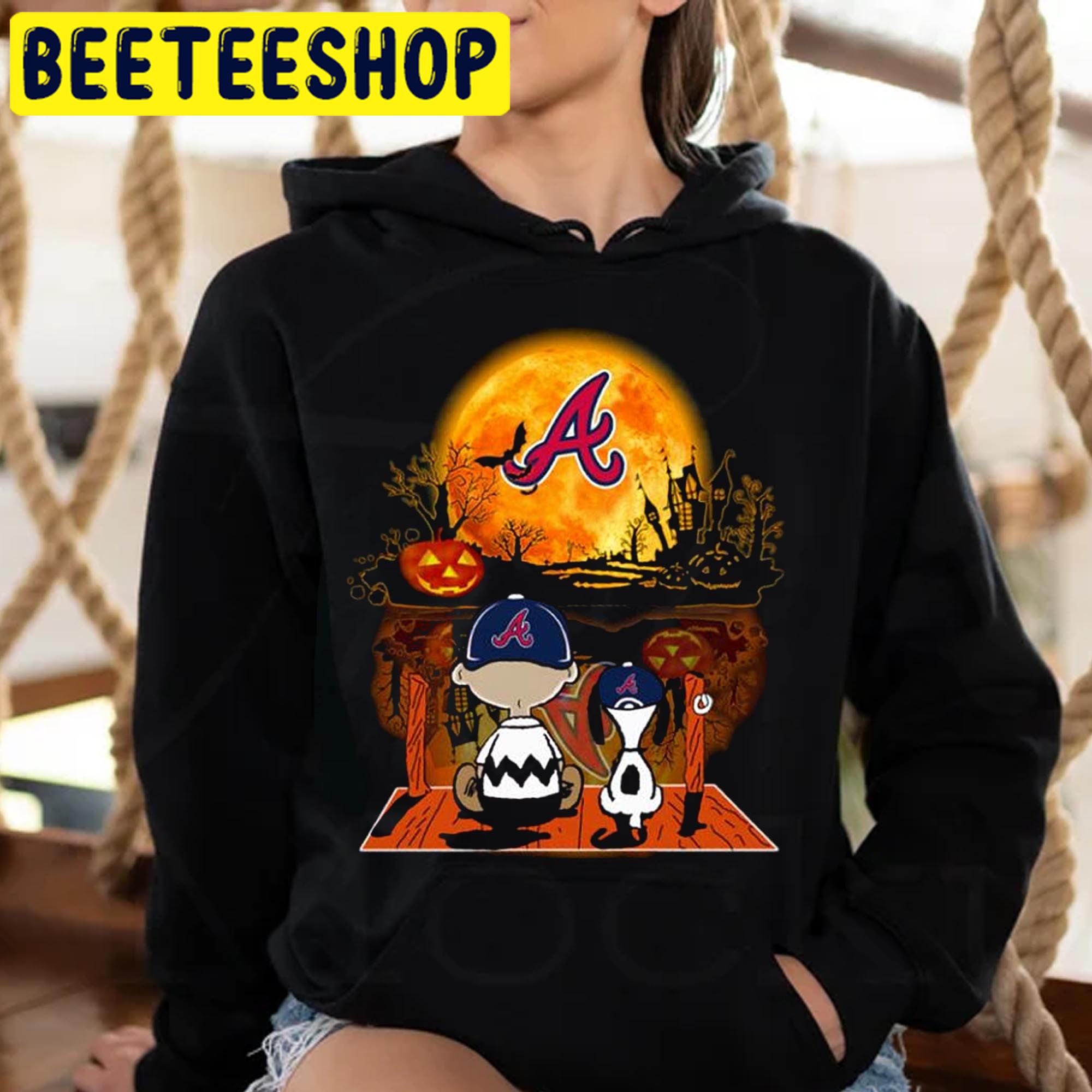 The Peanuts Charlie Brown Snoopy Atlanta Braves Halloween Trending Unisex Shirt The Peanuts Charlie Brown Snoopy Atlanta Braves Halloween Trending Unisex Shirt