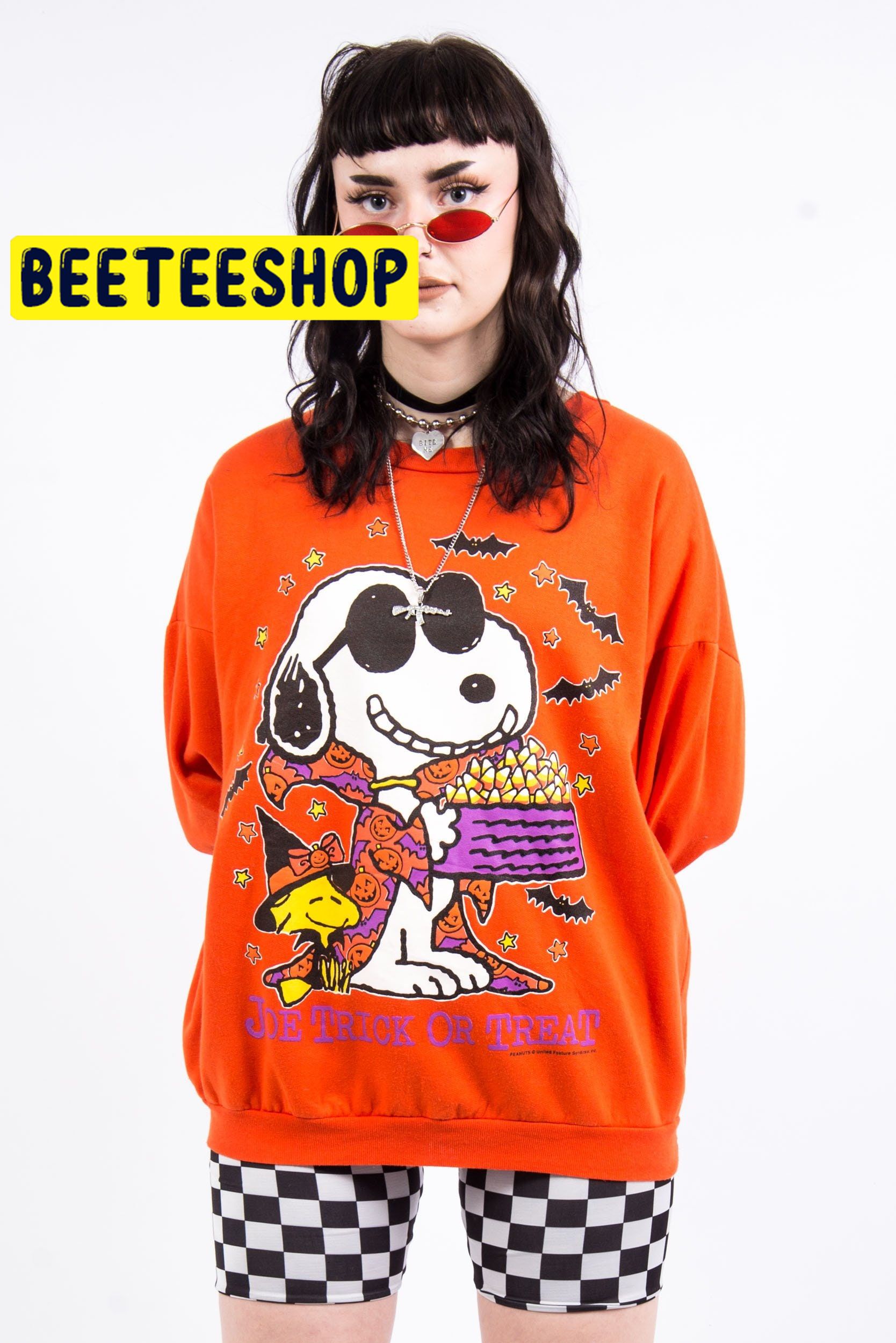 Vintage Peanuts Snoopy Halloween Trending Unisex Shirt Vintage Peanuts Snoopy Halloween Trending Unisex Shirt