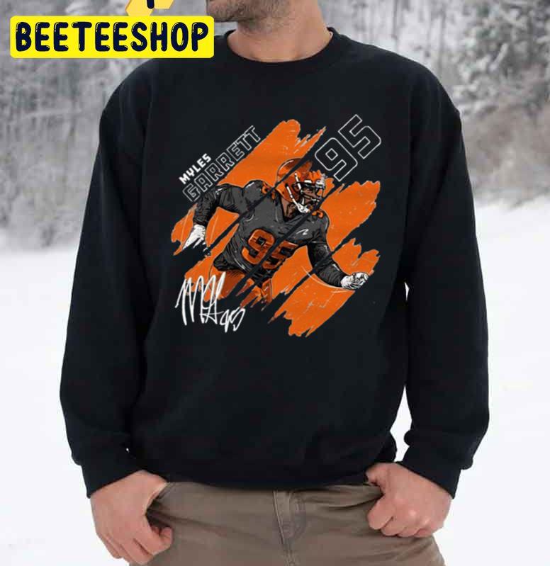 95 Signature Football Player Trending Unisex Sweatshirt 95 Signature Football Player Trending Unisex Sweatshirt