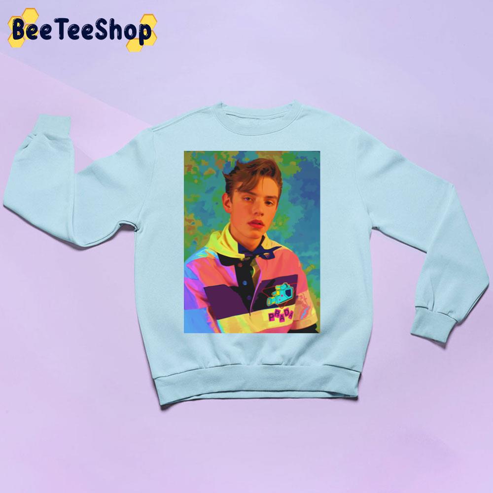 Aesthetic Louis Partridge Trending Unisex Sweatshirt Aesthetic Louis Partridge Trending Unisex Sweatshirt