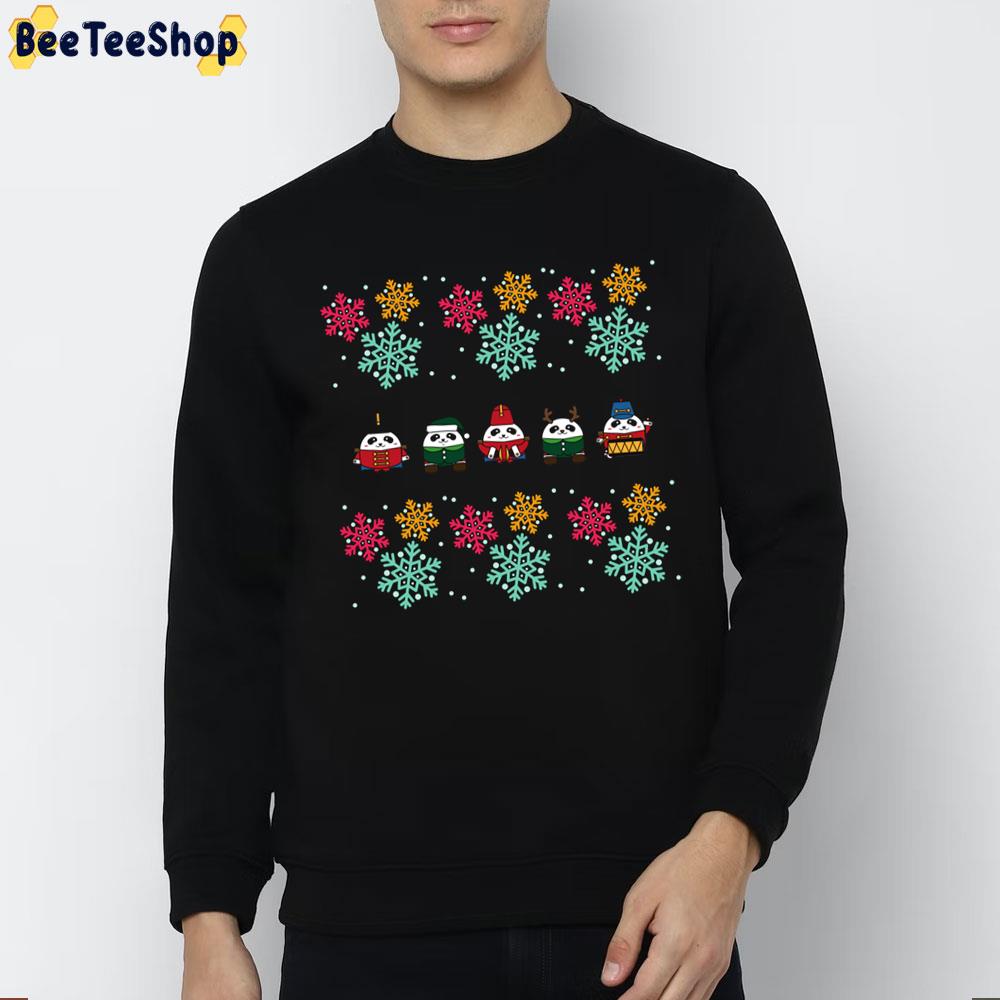 Cute Panda Christmas Is Coming Trending Unisex Sweatshirt Cute Panda Christmas Is Coming Trending Unisex Sweatshirt