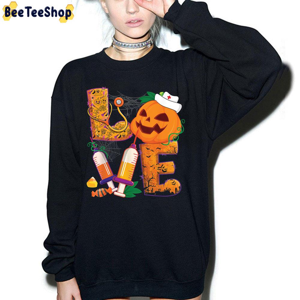 Funny Pumpkin Love Nurse Halloween Trending Unisex Sweatshirt Funny Pumpkin Love Nurse Halloween Trending Unisex Sweatshirt