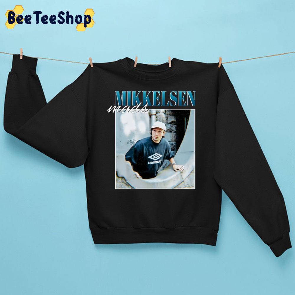 Mads Mikkelsen 90's Vintage Trending Unisex Sweatshirt Mads Mikkelsen 90's Vintage Trending Unisex Sweatshirt