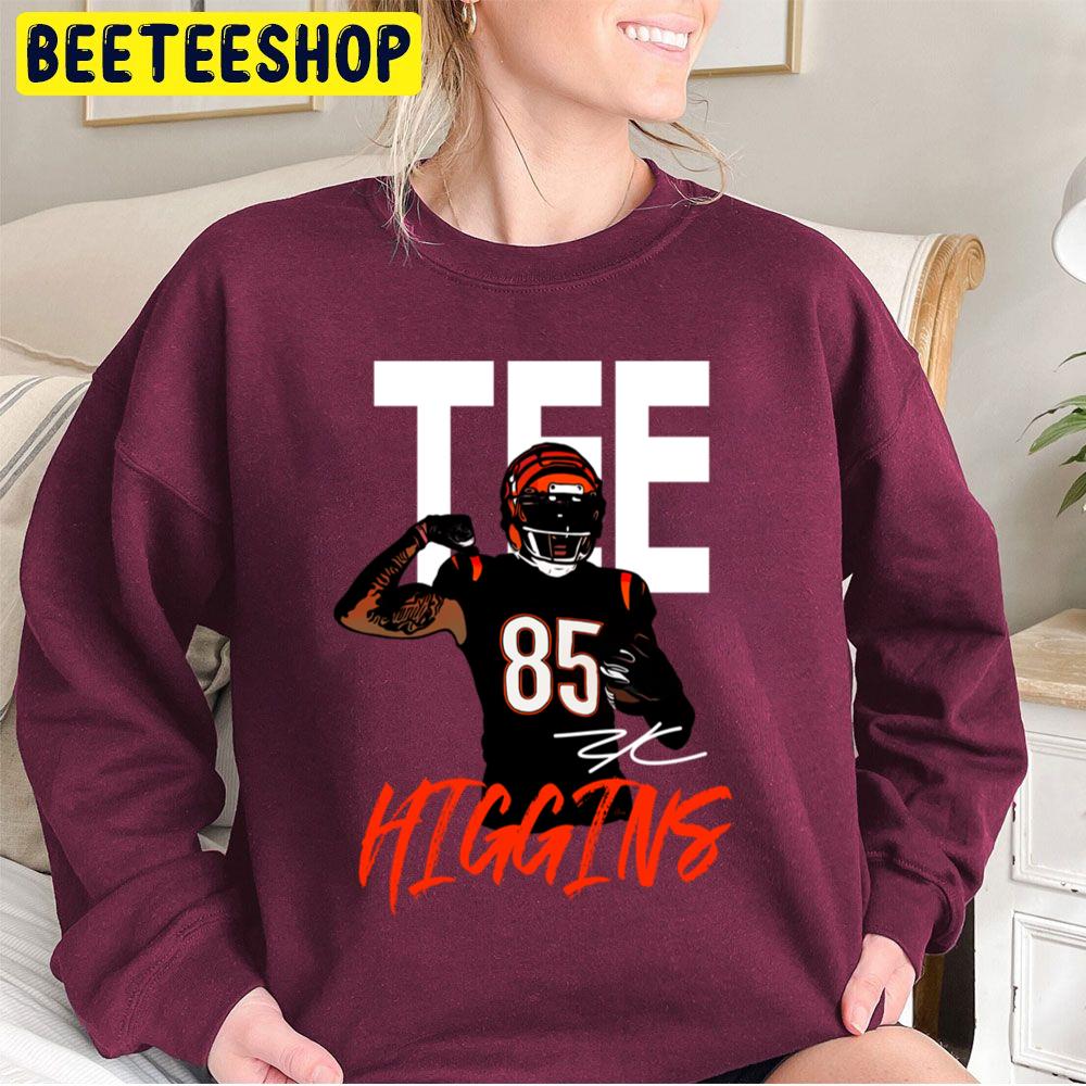 Tee Higgins 85 Signature Football Player Trending Unisex Sweatshirt Tee Higgins 85 Signature Football Player Trending Unisex Sweatshirt