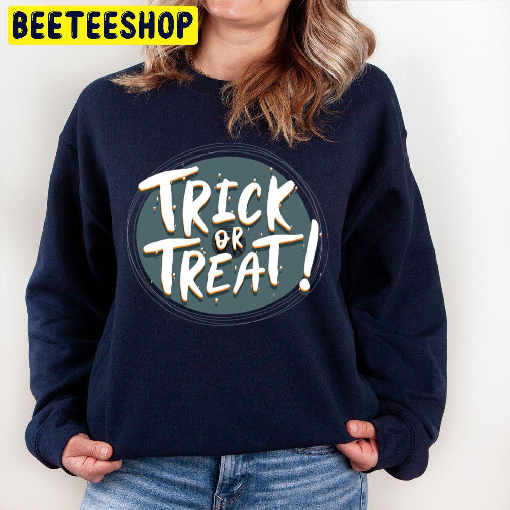 Vintage Trick Or Treat Happy Halloween Unisex Sweatshirt Vintage Trick Or Treat Happy Halloween Unisex Sweatshirt