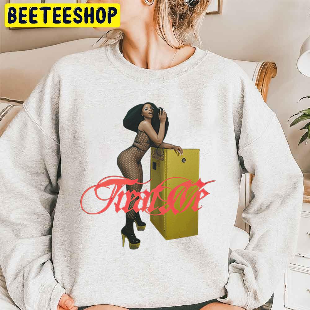 Chloe Bailey Trending Unisex Sweatshirt Chloe Bailey Trending Unisex Sweatshirt