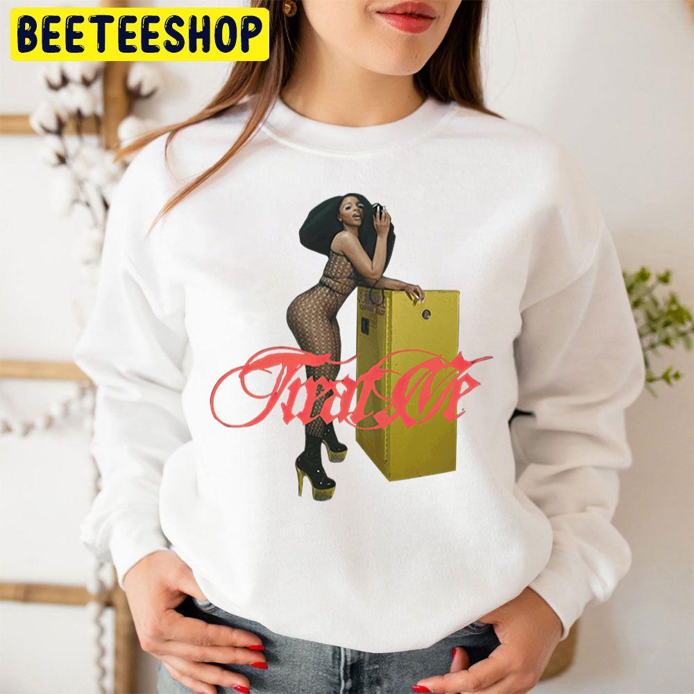 Chloe Bailey Trending Unisex Sweatshirt Chloe Bailey Trending Unisex Sweatshirt