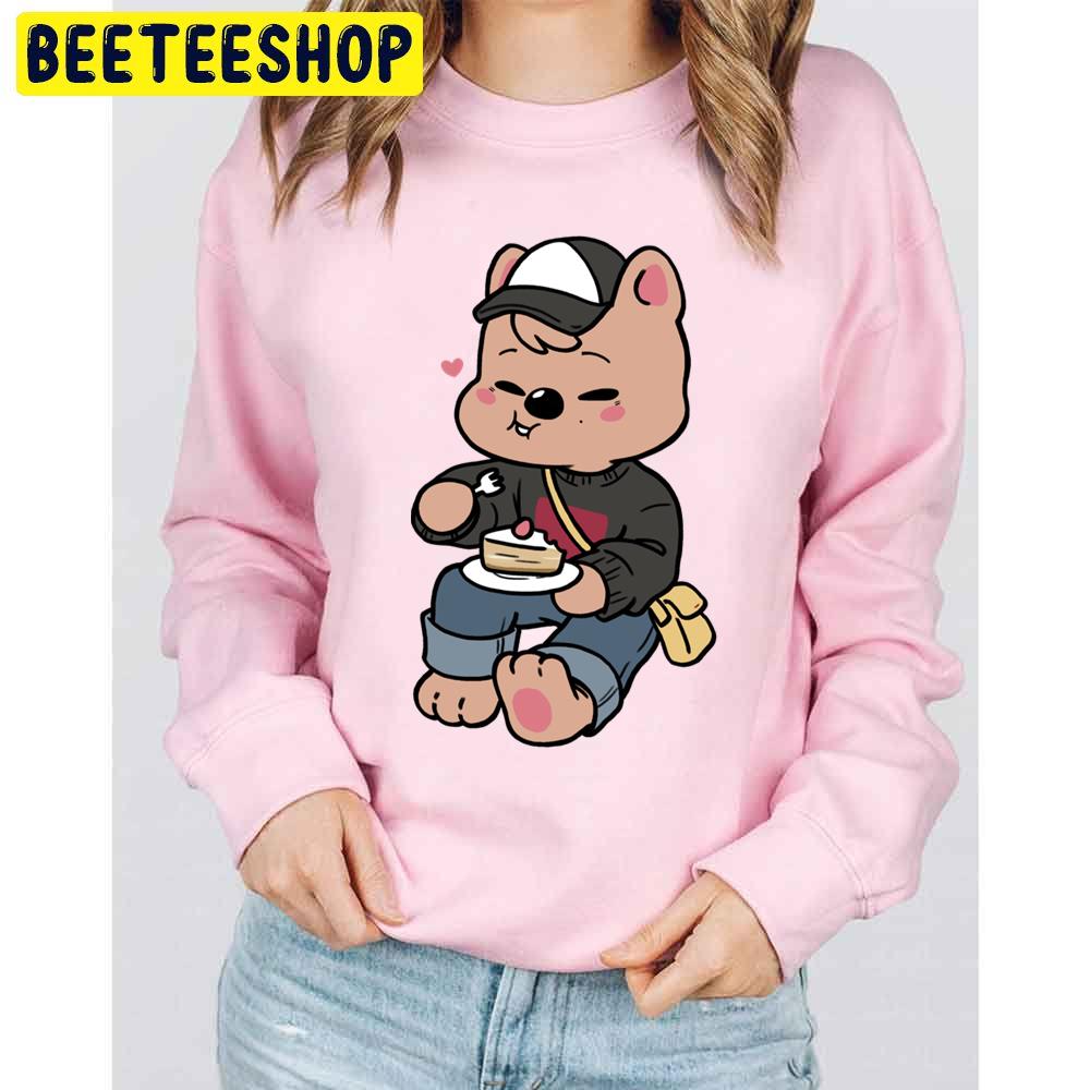 Han Quokka Eating Cake Stray Kids Trending Unisex Sweatshirt Han Quokka Eating Cake Stray Kids Trending Unisex Sweatshirt