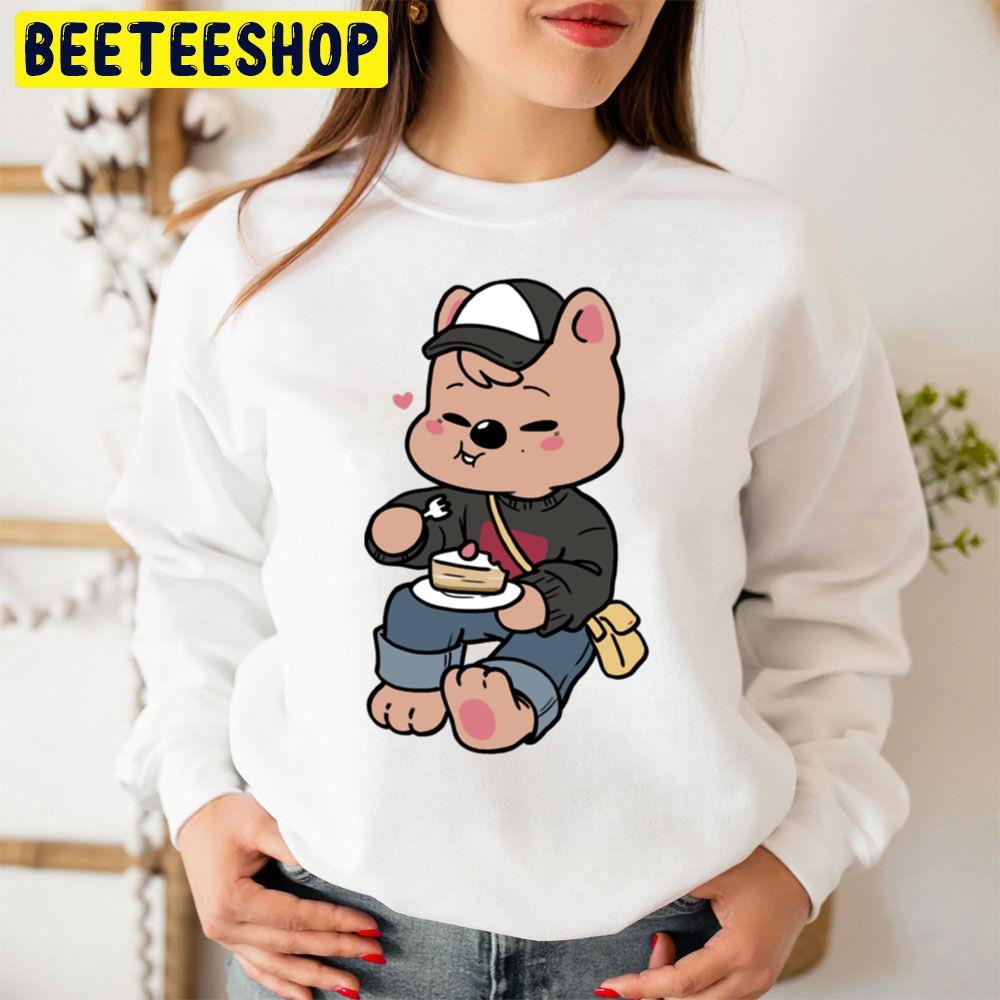 Han Quokka Eating Cake Stray Kids Trending Unisex Sweatshirt Han Quokka Eating Cake Stray Kids Trending Unisex Sweatshirt