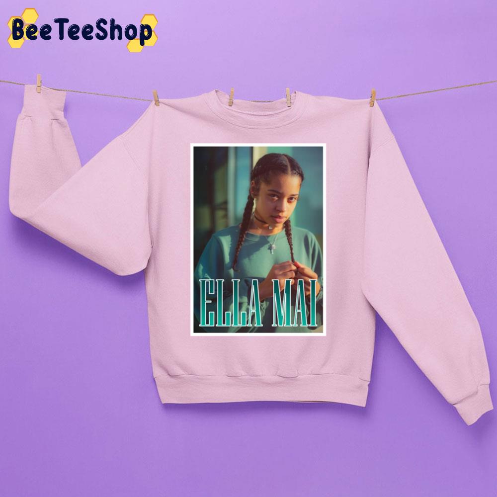 Retro Vintage Ellà Mài Trending Unisex Sweatshirt Retro Vintage Ellà Mài Trending Unisex Sweatshirt