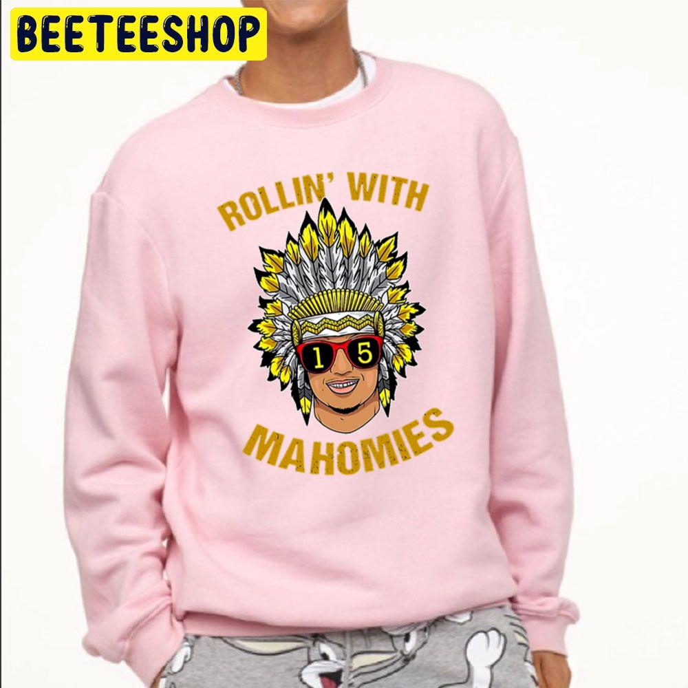 Rollin' With Mahomes Trending Unisex Sweatshirt Rollin' With Mahomes Trending Unisex Sweatshirt