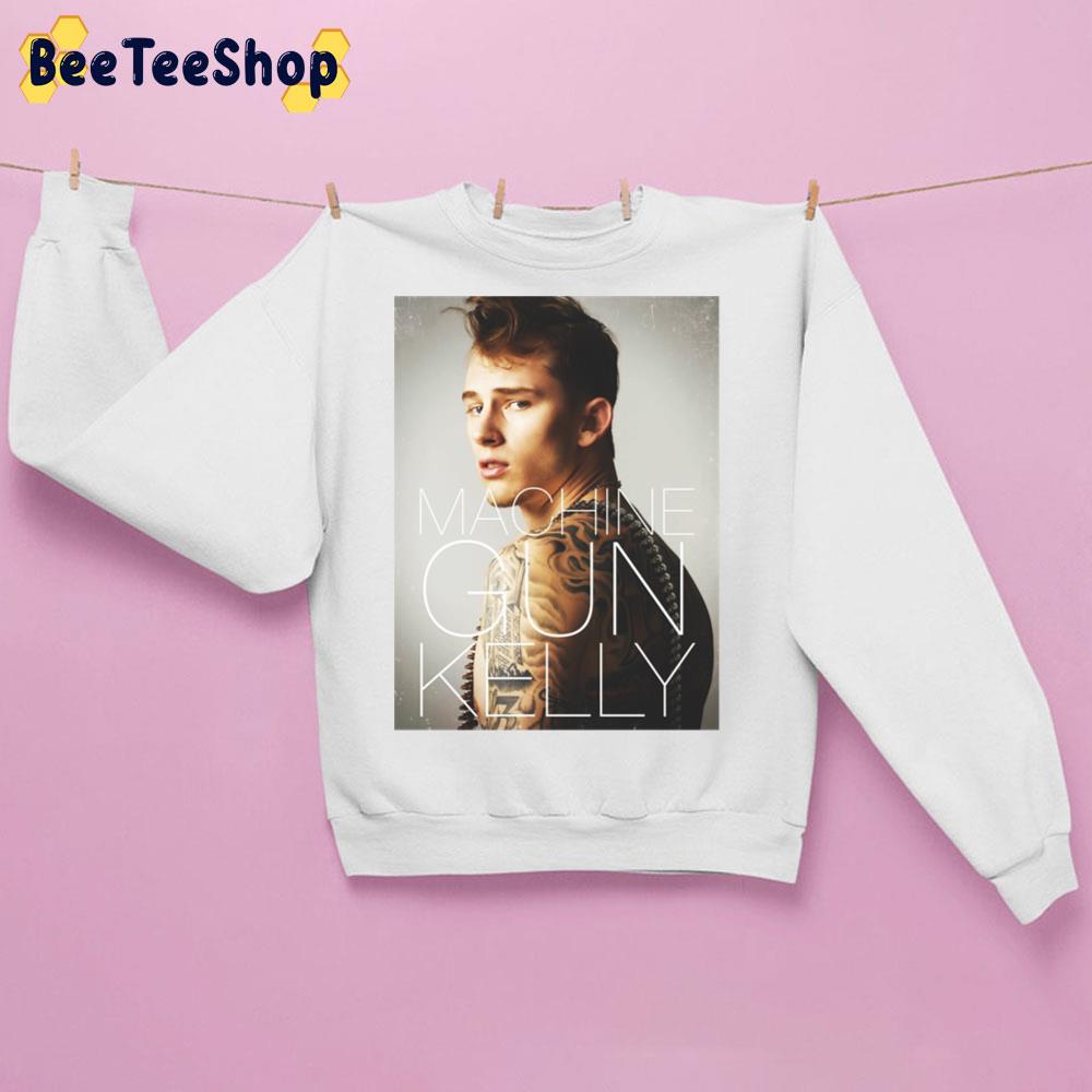 Vintage Machine Gun Kelly Trending Unisex Sweatshirt Vintage Machine Gun Kelly Trending Unisex Sweatshirt
