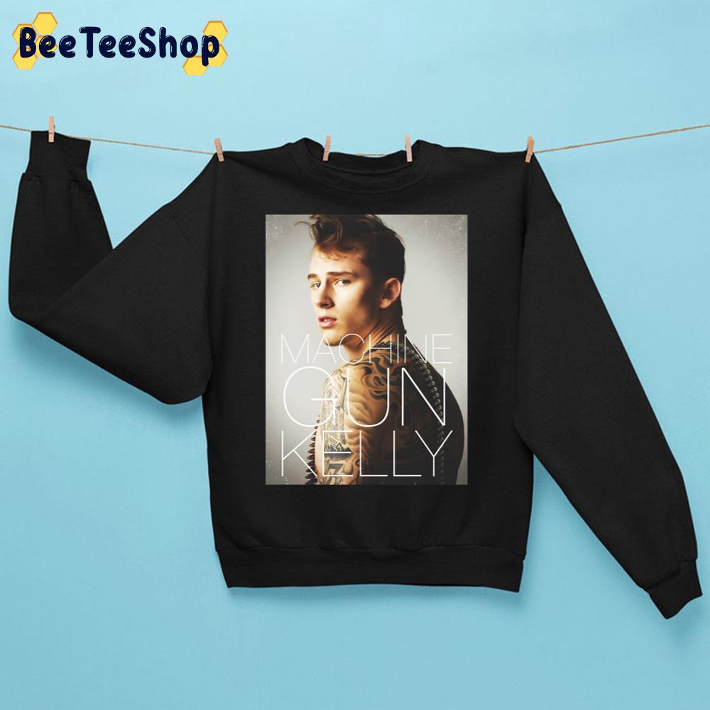 Vintage Machine Gun Kelly Trending Unisex Sweatshirt Vintage Machine Gun Kelly Trending Unisex Sweatshirt