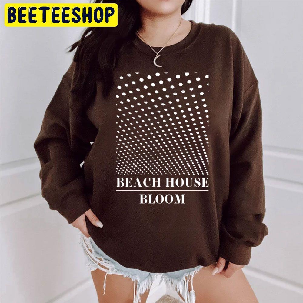 White Art Bloom Beach House Trending Unisex Sweatshirt White Art Bloom Beach House Trending Unisex Sweatshirt