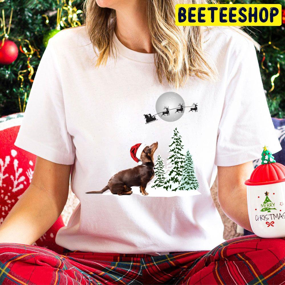 Dachshund Looking At Christmas Reindeer Funny Trending Unisex Hoodie Dachshund Looking At Christmas Reindeer Funny Trending Unisex Hoodie