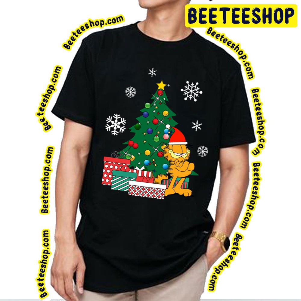 Garfield Cute Around The Christmas Tree Trending Unisex T-Shirt Garfield Cute Around The Christmas Tree Trending Unisex T-Shirt