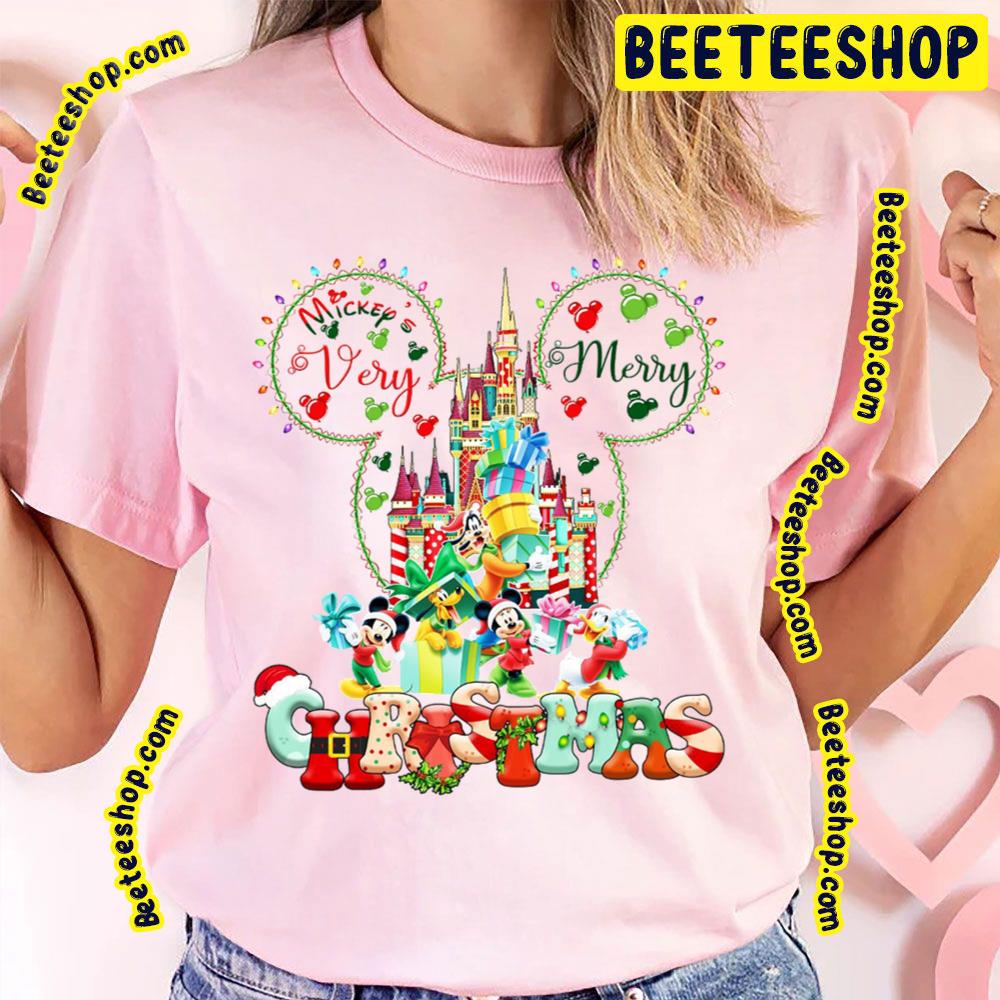 Mickey Very Merry Christmas Mickey And Friends Minnie Mickey Goofy Daisy Donald Pluto Trending Unisex T-Shirt Mickey Very Merry Christmas Mickey And Friends Minnie Mickey Goofy Daisy Donald Pluto Trending Unisex T-Shirt