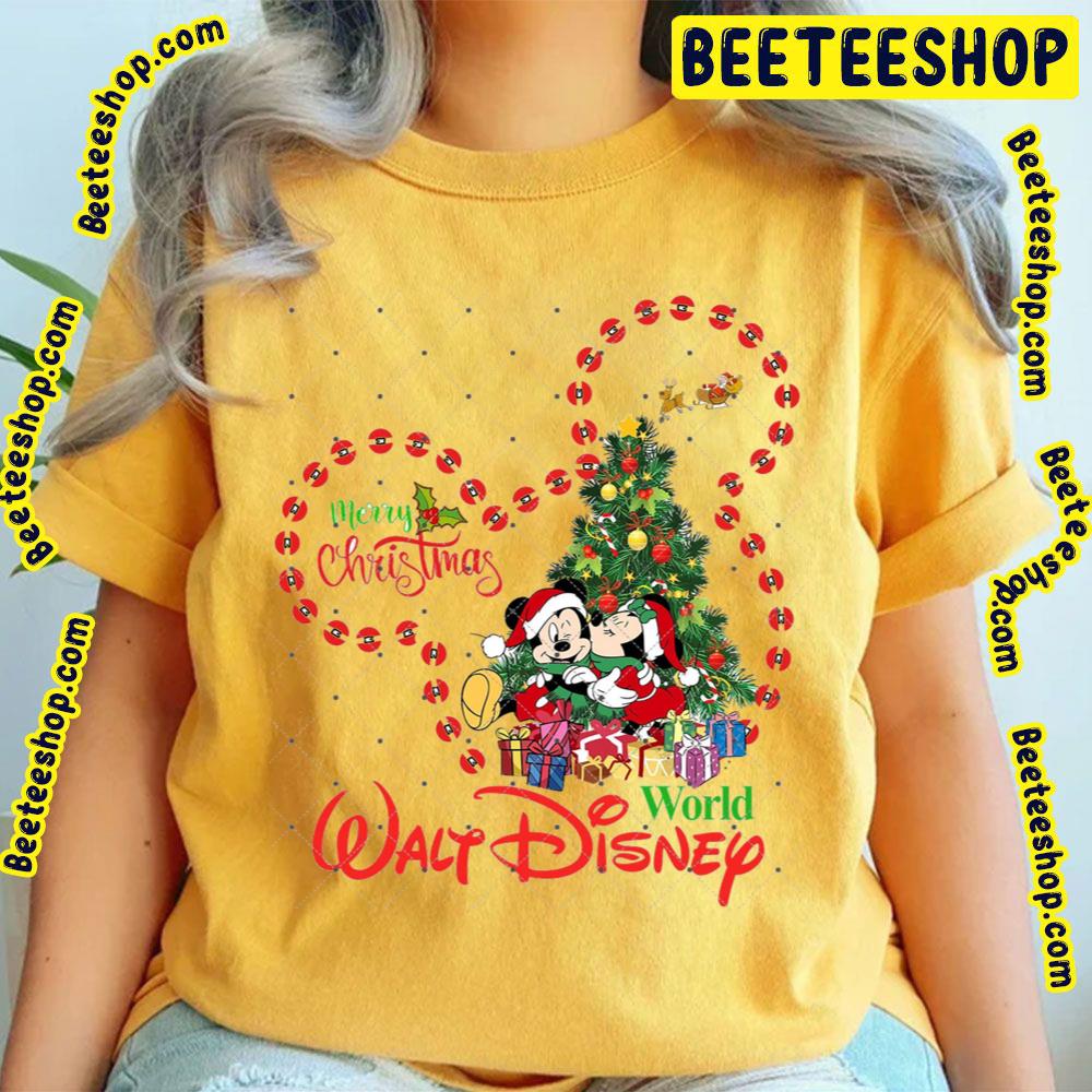 Minnie Kiss Mickey Merry Christmas Trending Unisex T-Shirt Minnie Kiss Mickey Merry Christmas Trending Unisex T-Shirt