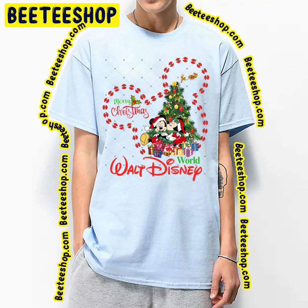 Minnie Kiss Mickey Merry Christmas Trending Unisex T-Shirt Minnie Kiss Mickey Merry Christmas Trending Unisex T-Shirt