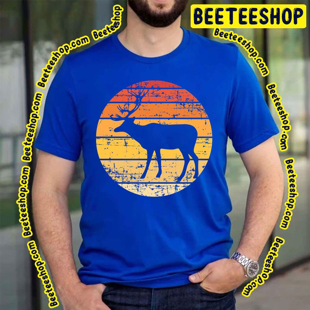 Retro 80's Vintage The Deer King Art Trending Unisex T-Shirt Retro 80's Vintage The Deer King Art Trending Unisex T-Shirt