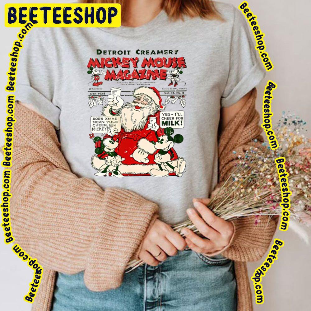 Retro Disney Christmas Mickey Minnie Santa Trending Unisex T-Shirt Retro Disney Christmas Mickey Minnie Santa Trending Unisex T-Shirt
