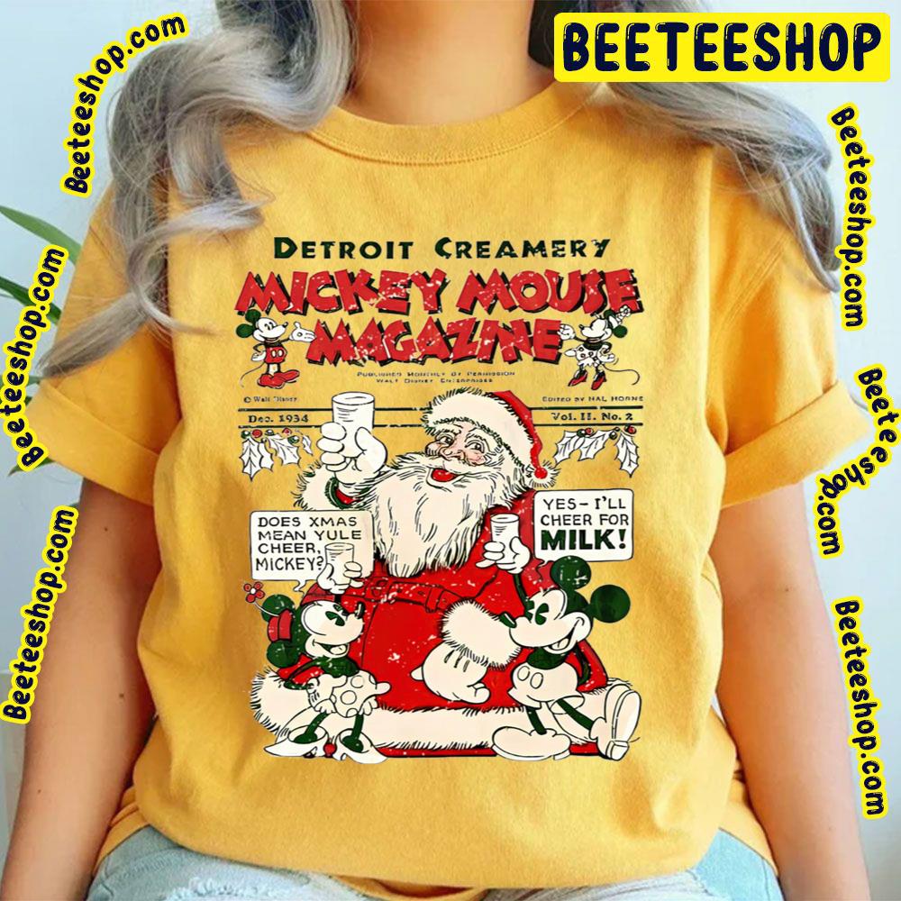 Retro Disney Christmas Mickey Minnie Santa Trending Unisex T-Shirt Retro Disney Christmas Mickey Minnie Santa Trending Unisex T-Shirt
