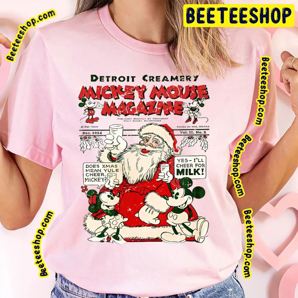 Retro Disney Christmas Mickey Minnie Santa Trending Unisex T-Shirt Retro Disney Christmas Mickey Minnie Santa Trending Unisex T-Shirt