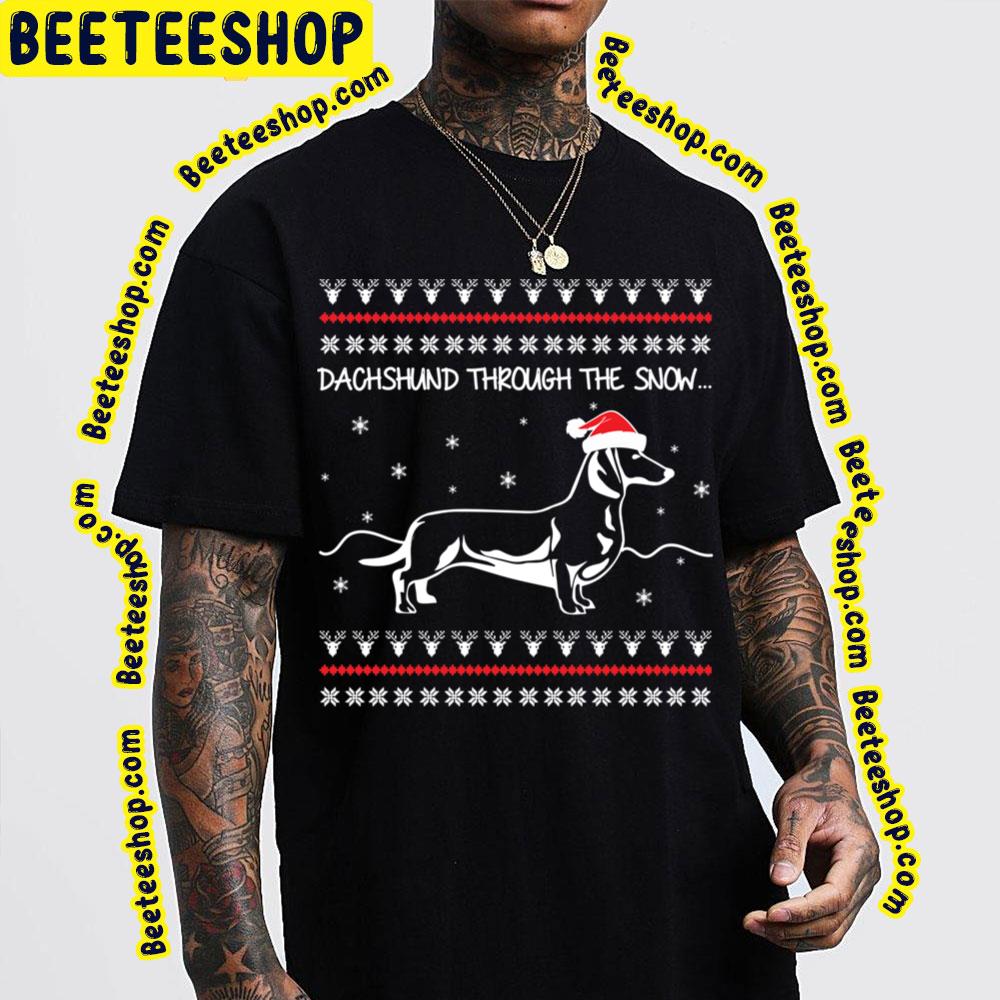 Santa Hat With Dachshund Dog Through The Snow Merry Christmas Trending Unisex Sweatshirt Santa Hat With Dachshund Dog Through The Snow Merry Christmas Trending Unisex Sweatshirt
