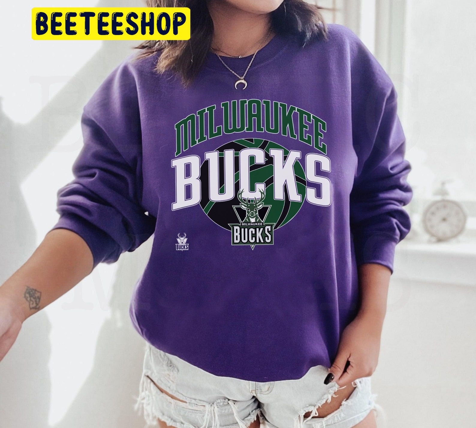 Vintage Milwaukee Bucks Logo Nba Basketball Trending Unisex Shirt Vintage Milwaukee Bucks Logo Nba Basketball Trending Unisex Shirt