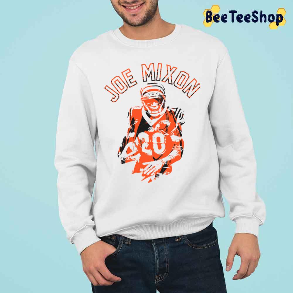 Vintage Retro Art Of Joe Mixon Graphic Design Football Trending Unisex Sweatshirt Vintage Retro Art Of Joe Mixon Graphic Design Football Trending Unisex Sweatshirt