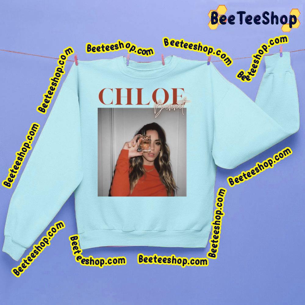 Chloe Bennet Vintage V1 Trending Unisex Sweatshirt Chloe Bennet Vintage V1 Trending Unisex Sweatshirt