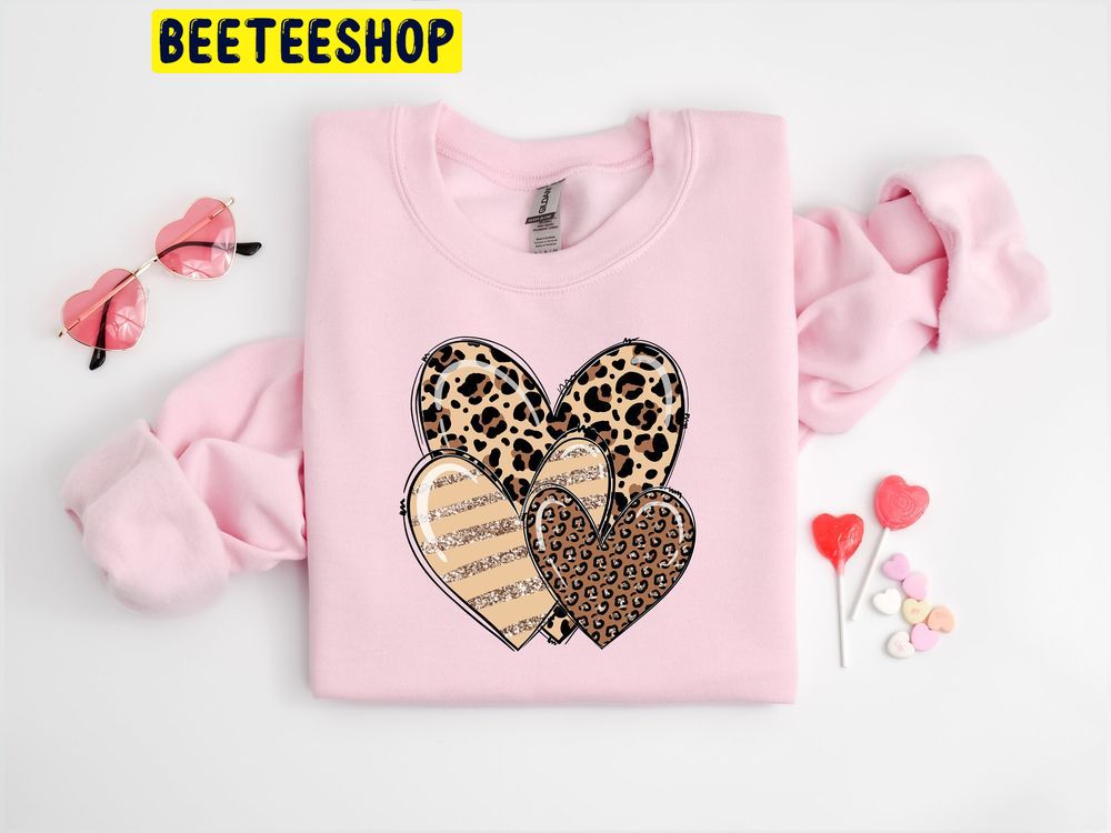 Leopard Heart Doodles Valentines Day Trending Unisex Shirt Leopard Heart Doodles Valentines Day Trending Unisex Shirt