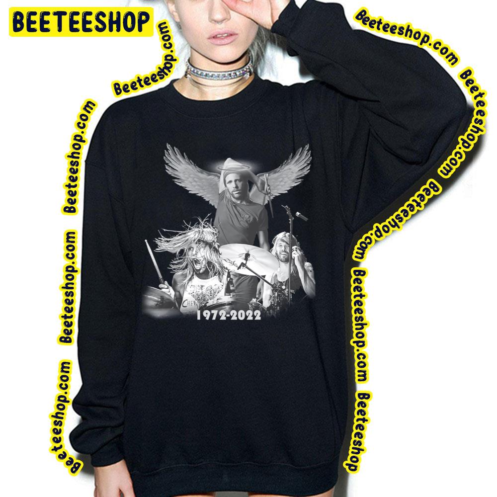 Taylor Hawkin Rip 1972 2022 Black White Art Trending Unisex Sweatshirt Taylor Hawkin Rip 1972 2022 Black White Art Trending Unisex Sweatshirt