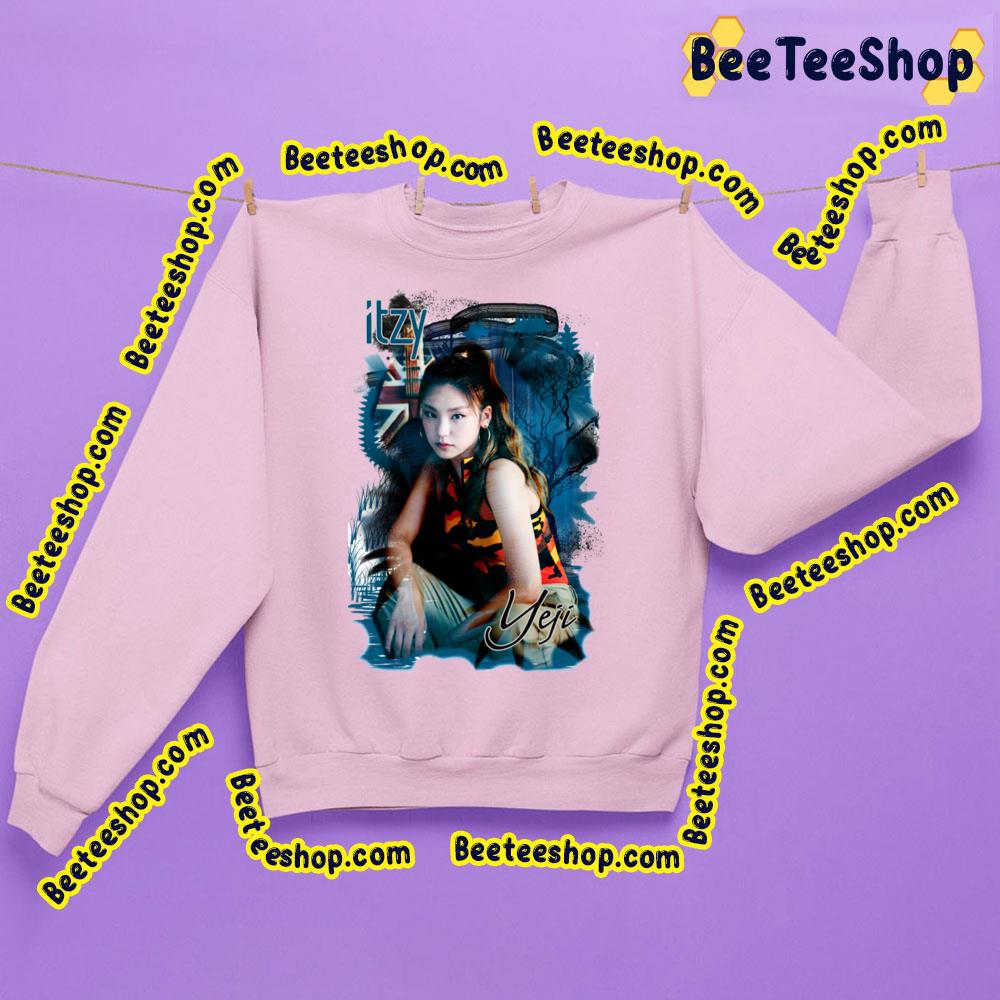 Yeji Itzy Kpop Aqua Blue Art Vibe Trending Unisex Sweatshirt Yeji Itzy Kpop Aqua Blue Art Vibe Trending Unisex Sweatshirt